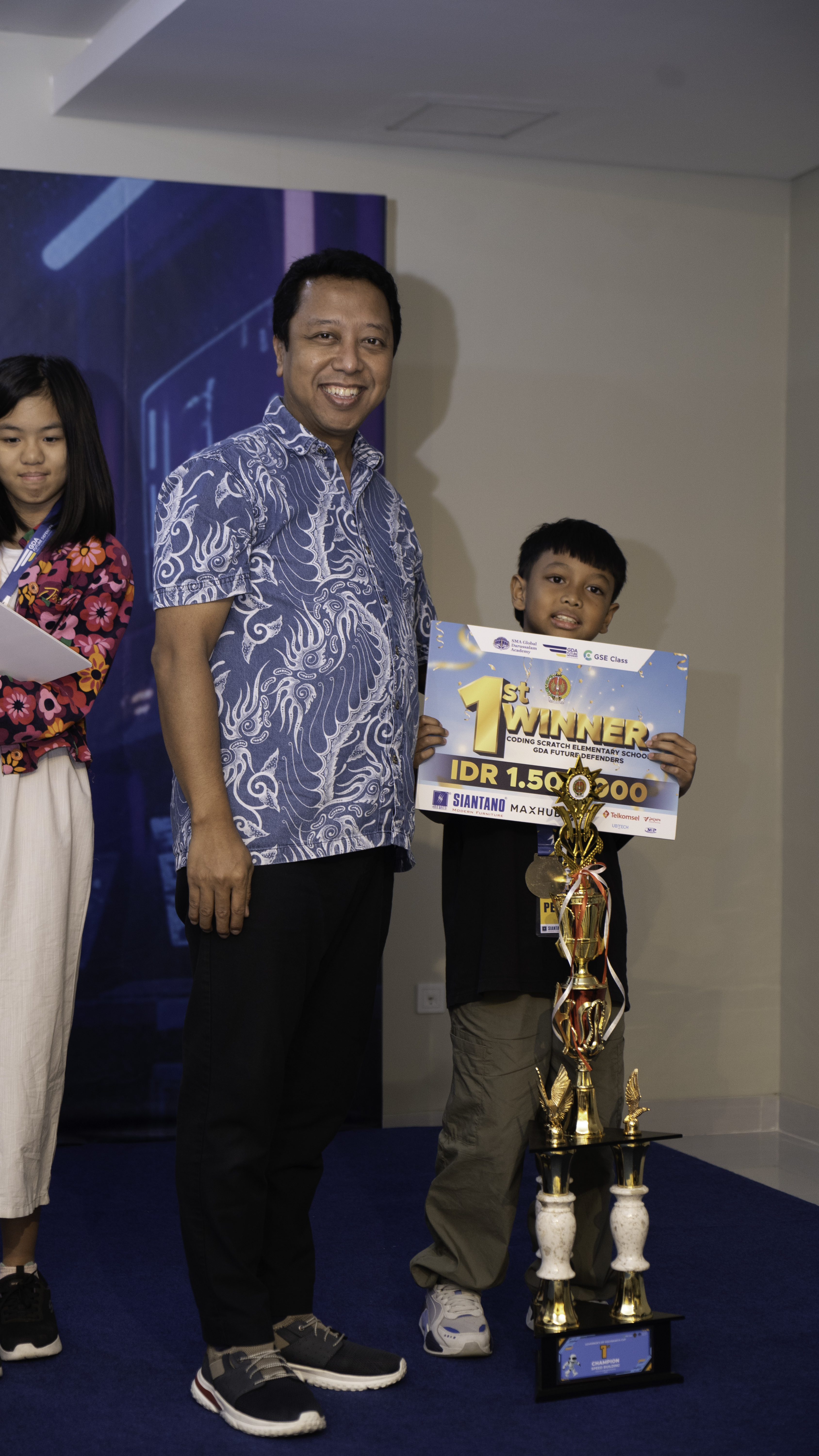 GSE Class Raih Medali di Kompetisi Robotik Nasional