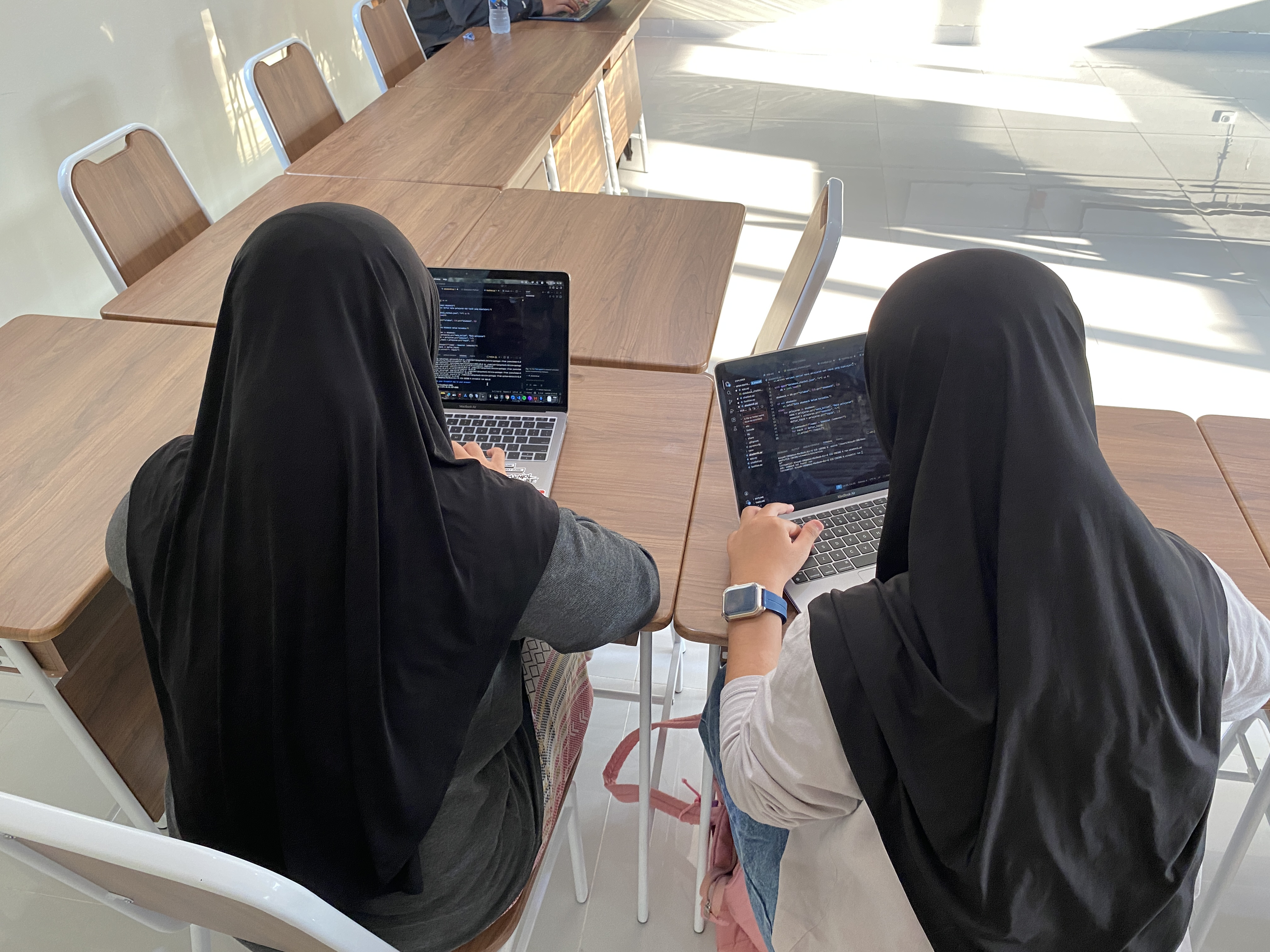 Tips Belajar Coding untuk Pemula agar Tidak Cepat Bosan