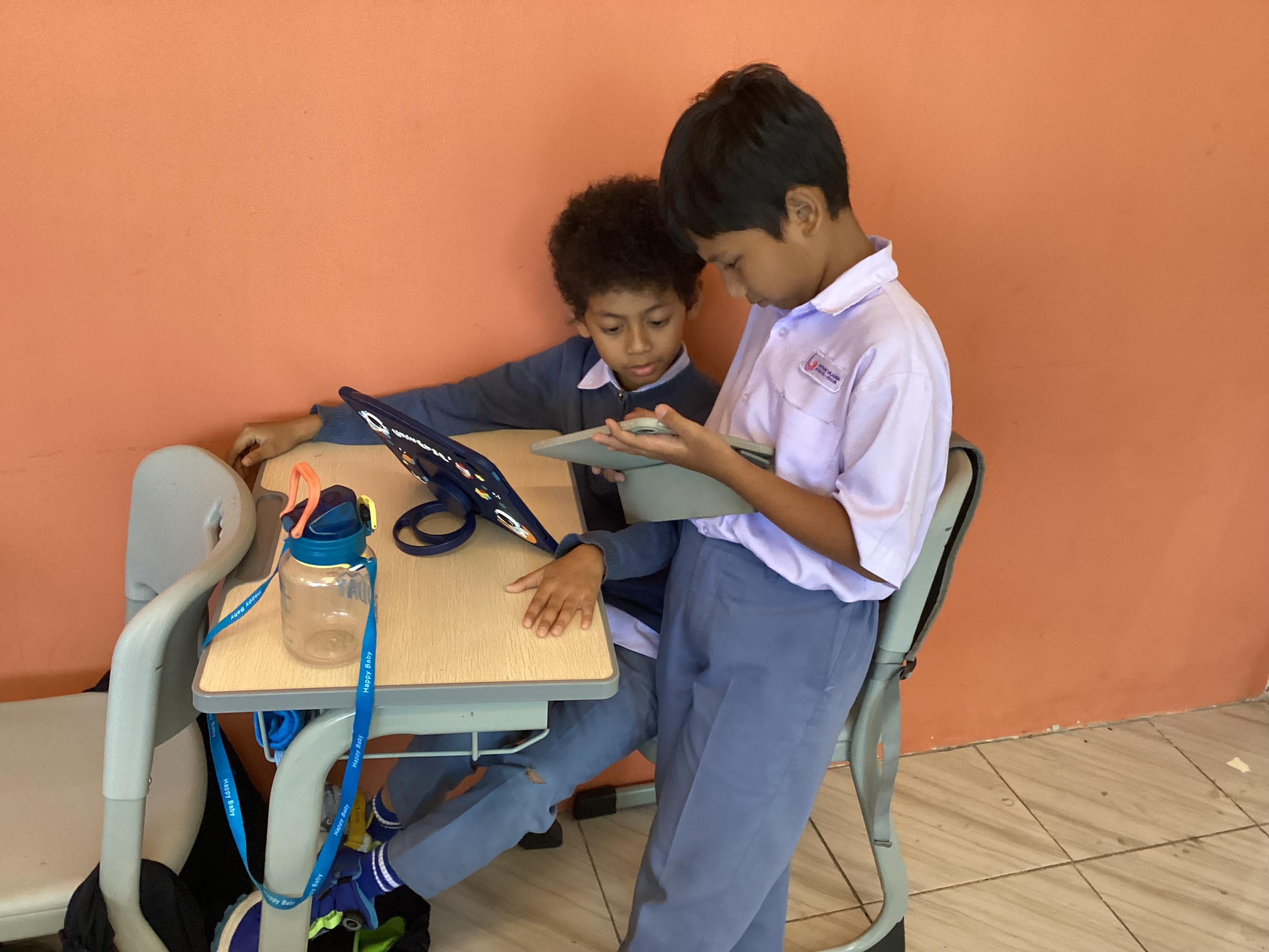 Gadget yang Membantu Pelajar Lebih Produktif